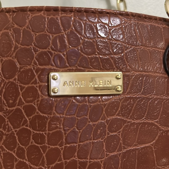 Anne Klein Handbag Caramel Leather Gold Chain Shoulder Bag Inside Pockets - Picture 2 of 4